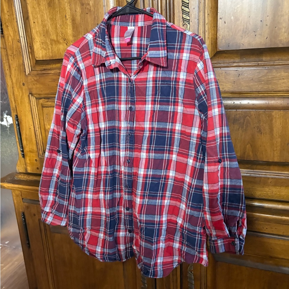 No Boundaries Red and Navy Plaid Button-Up Shirt